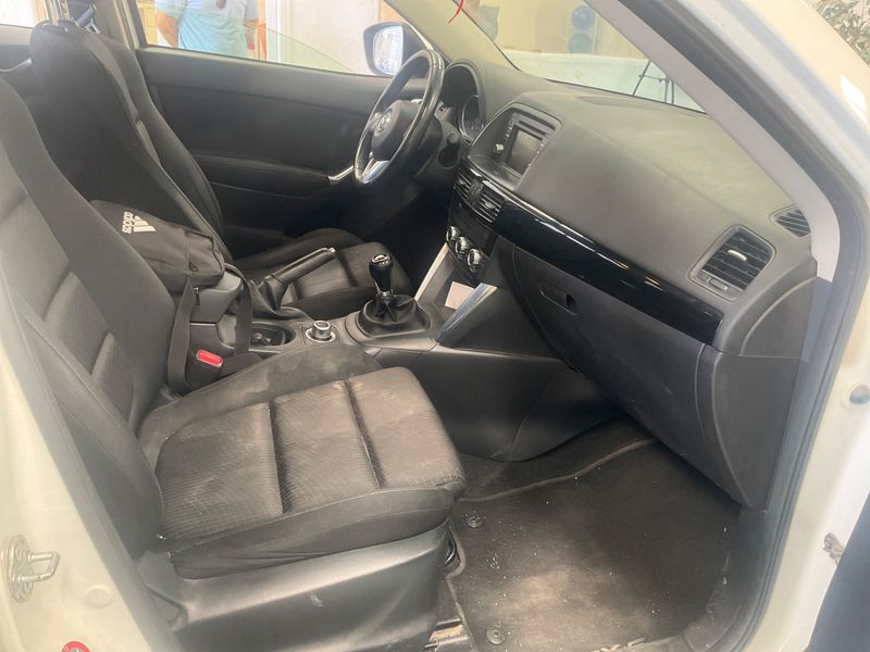 Mazda CX-5 2.2 Turbodiesel Style 2WD — zdjęcie 3