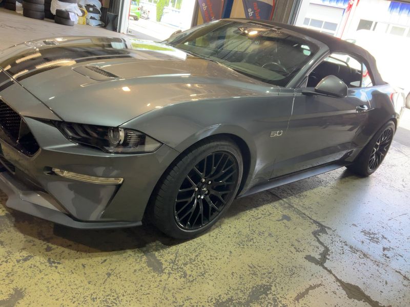 Ford Mustang 5.0 Ti-VCT V8 GT Convertible — zdjęcie 2
