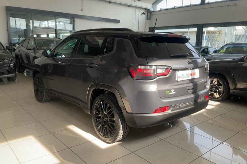 Jeep Compass 1.5 GSE T4 e-Hybrid Night Eagle FWD — zdjęcie 3