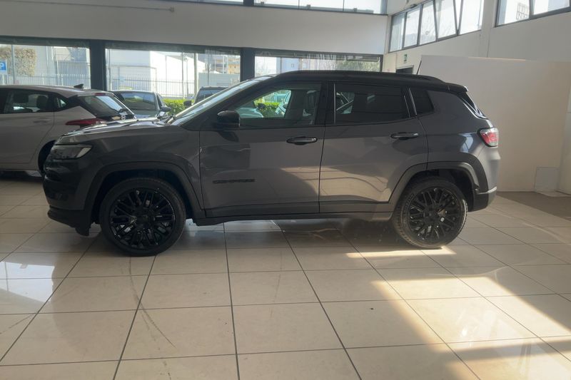 Jeep Compass 1.5 GSE T4 e-Hybrid Night Eagle FWD — zdjęcie 4