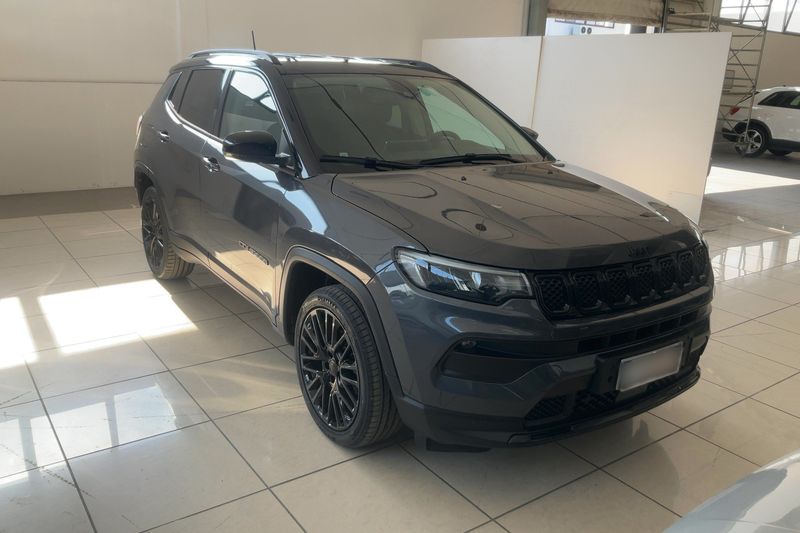 Jeep Compass 1.5 GSE T4 e-Hybrid Night Eagle FWD — zdjęcie 8