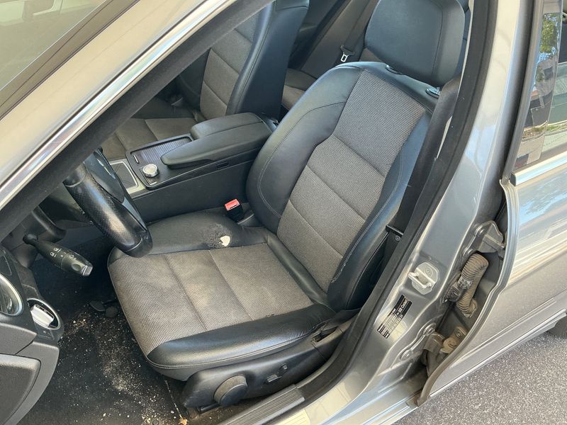 Mercedes-Benz C-Klasse C 220 CDI BlueEfficiency Avantgarde 2012 – снимка 31