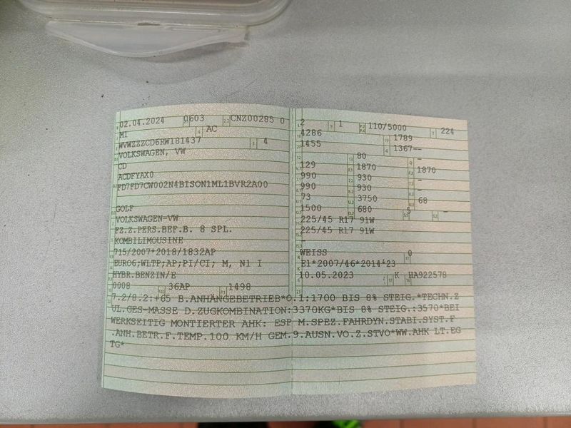 Volkswagen Golf VIII 1.5 eTSI ACT Style — zdjęcie 19