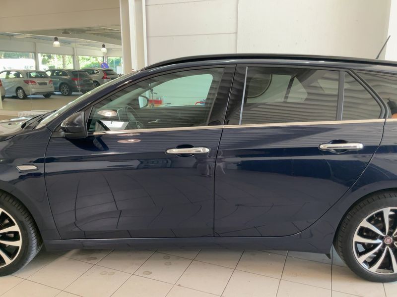Fiat Tipo 1.4 Turbo Lounge — zdjęcie 4