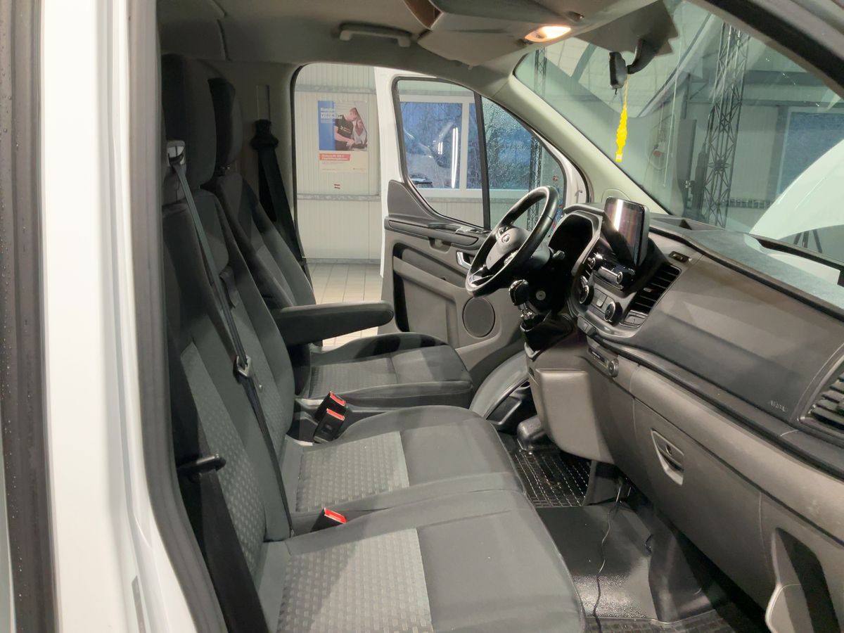 Ford Transit 2021 — photo 17
