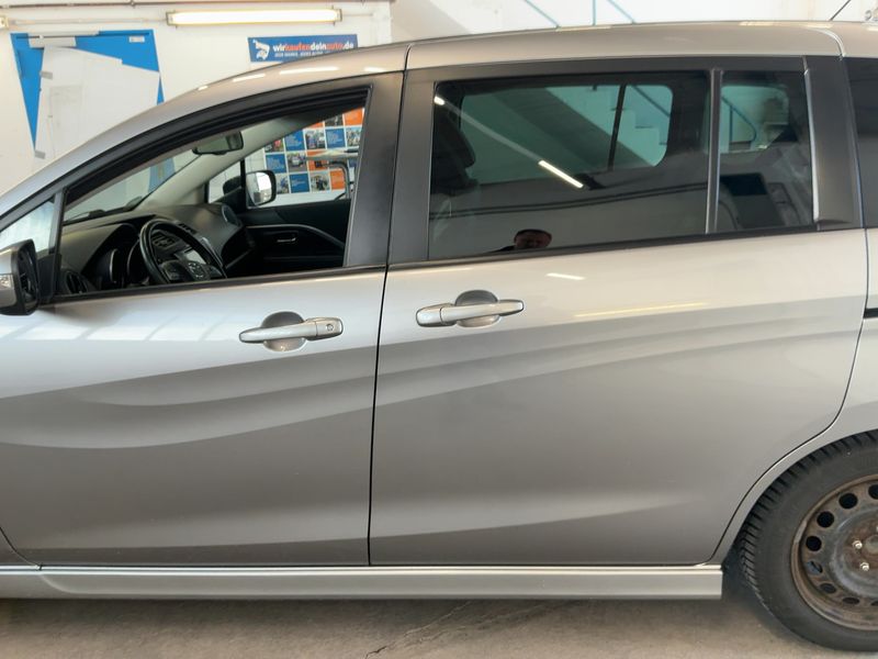 Mazda 5 2.0 Sports-Line — zdjęcie 4