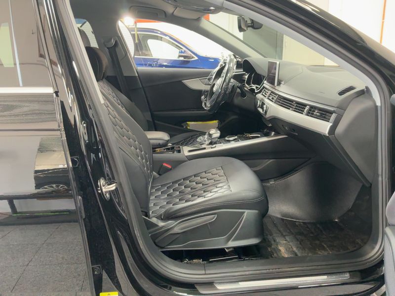 Audi A4 40 TDI — zdjęcie 11