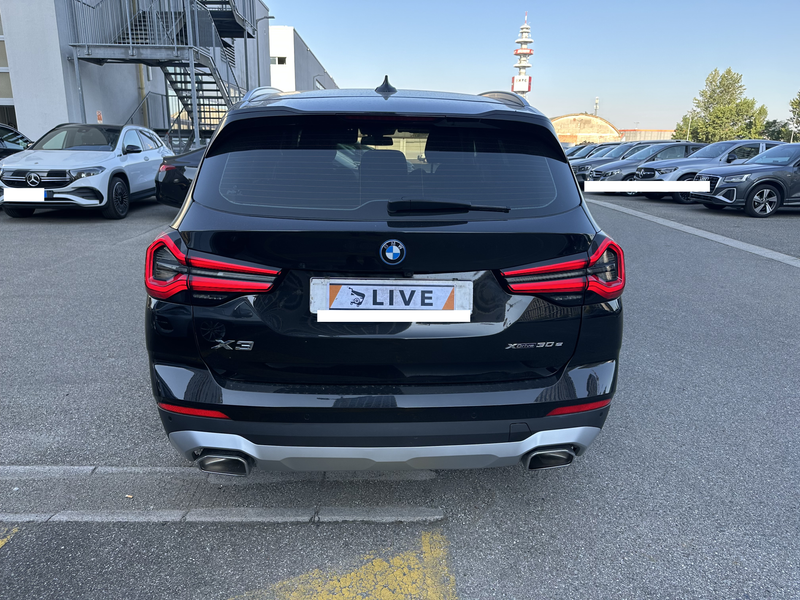 BMW X3 xDrive 30e — zdjęcie 4