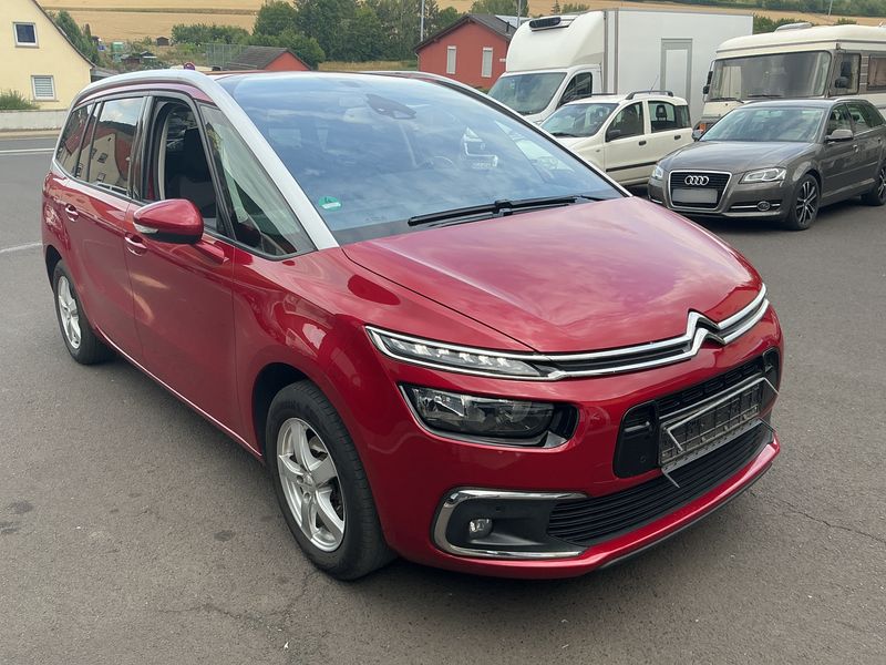 Citroen C4 Grand Picasso 1.6 Blue-HDi Selection — zdjęcie 6