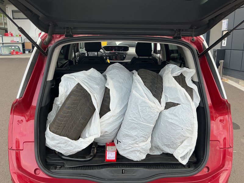 Citroen C4 Grand Picasso 1.6 Blue-HDi Selection — zdjęcie 9