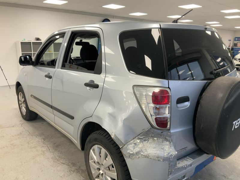 Daihatsu Terios 1.5 Pioneer — zdjęcie 3