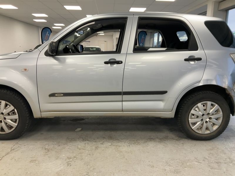 Daihatsu Terios 1.5 Pioneer — zdjęcie 4