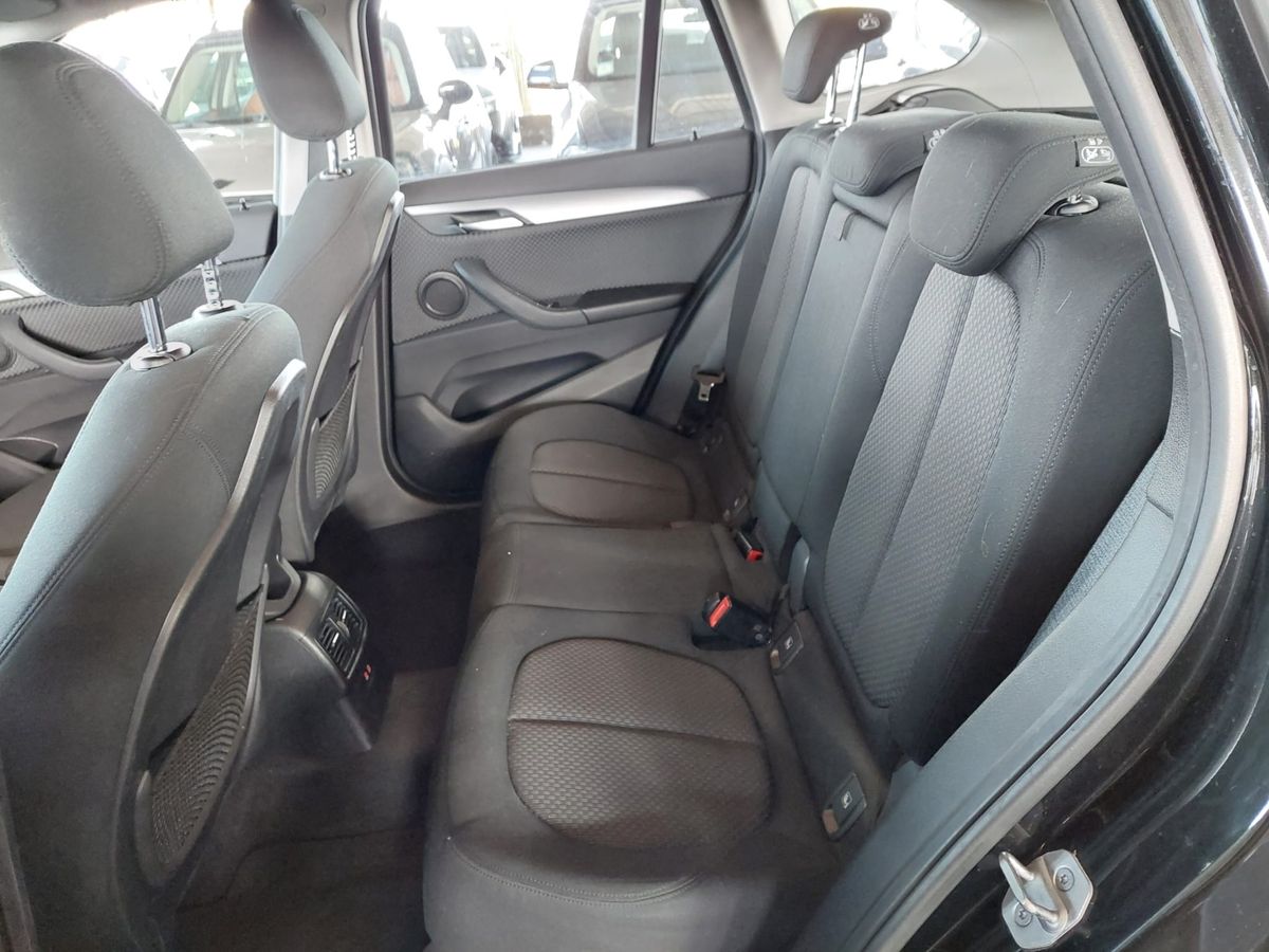 BMW X1 xDrive 20d Advantage