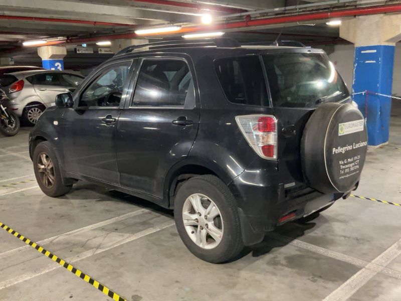 Daihatsu Terios 1.5 Hiro 4WD — zdjęcie 3