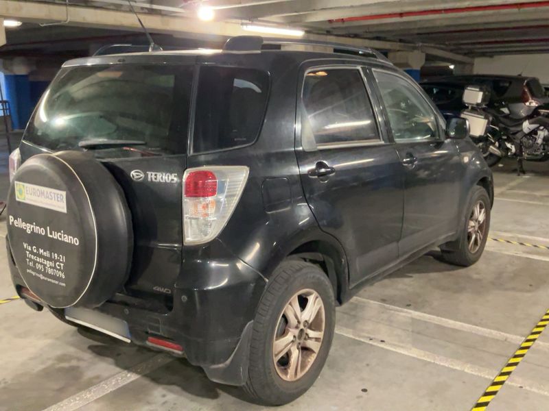 Daihatsu Terios 1.5 Hiro 4WD — zdjęcie 6