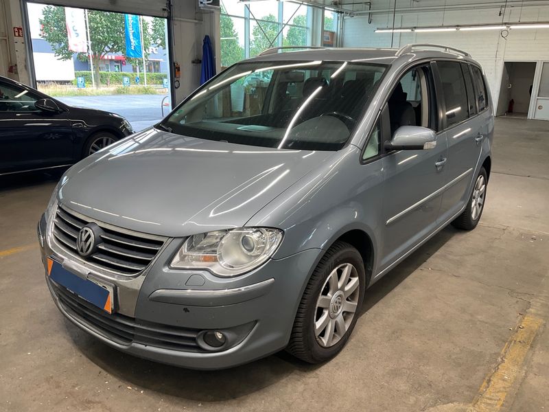 Volkswagen Touran 2.0 TDI Highline