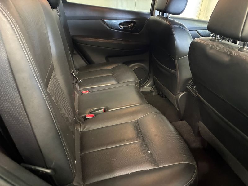 Nissan X-Trail 1.6 dCi 360 — zdjęcie 14