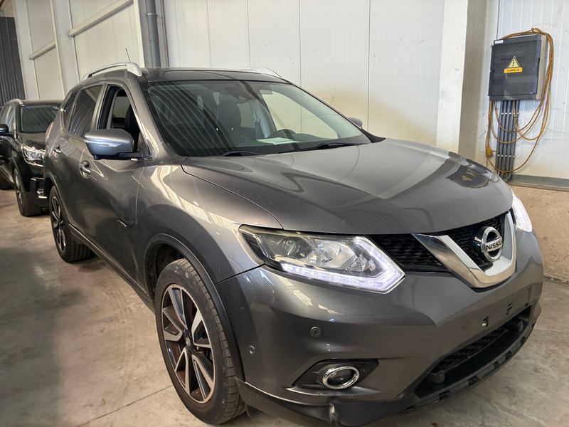 Nissan X-Trail 1.6 dCi 360 — zdjęcie 6