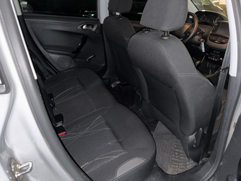 Peugeot 208 1.2 e-VTi Active 2014 – снимка 13