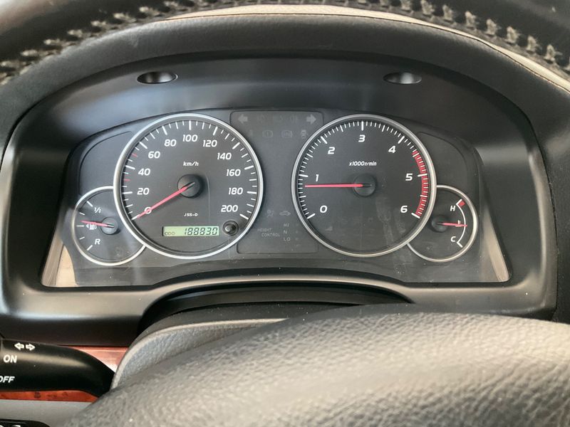 Toyota Land Cruiser 3.0 D-4D C — zdjęcie 13