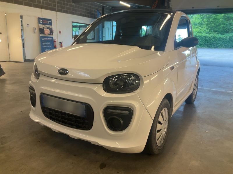 Ligier Microcar 0.5 Diesel Due Initial — zdjęcie 1