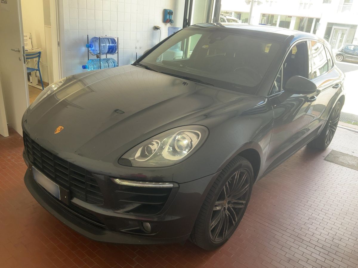 Porsche Macan 2017