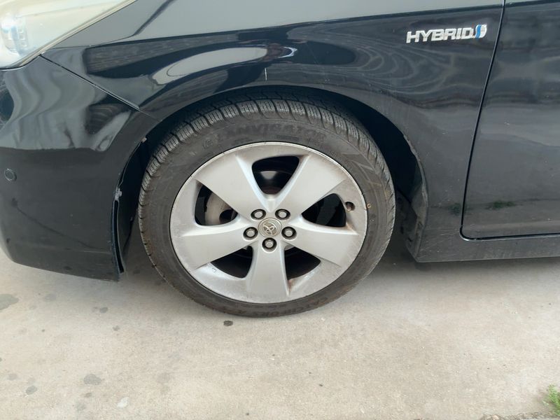 Toyota Prius 1.8 Life 2011 – снимка 3