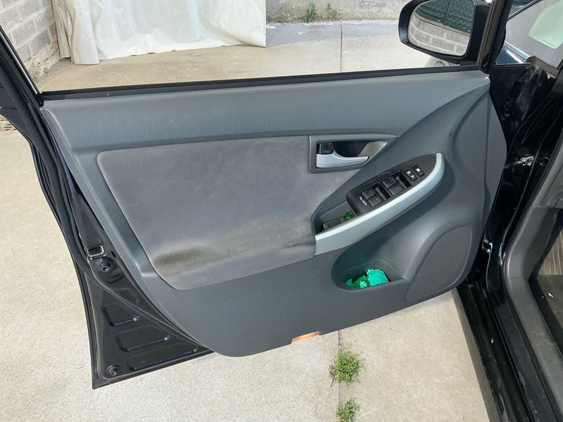 Toyota Prius 1.8 Life 2011 – снимка 28