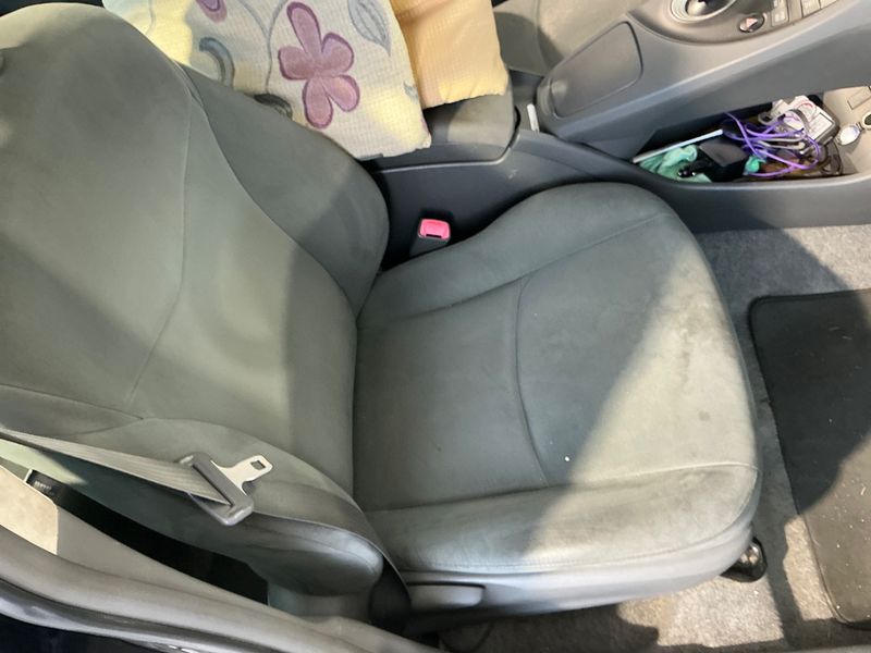 Toyota Prius 1.8 Life 2011 – снимка 26