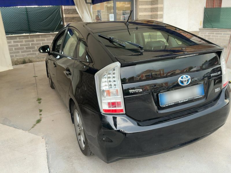 Toyota Prius 1.8 Life 2011 – снимка 6