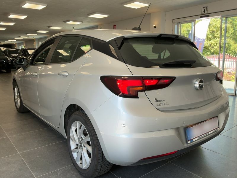 Opel Astra 1.2 Turbo Edition Start/Stop — zdjęcie 3