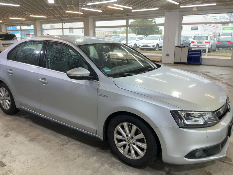Volkswagen Jetta 1.4 TSI Hybrid Comfortline — zdjęcie 8