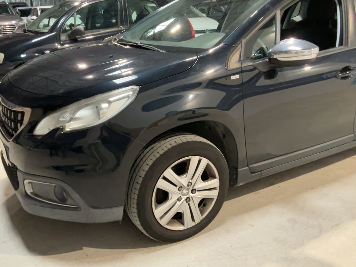 Peugeot 2008 1.2 PureTech Style