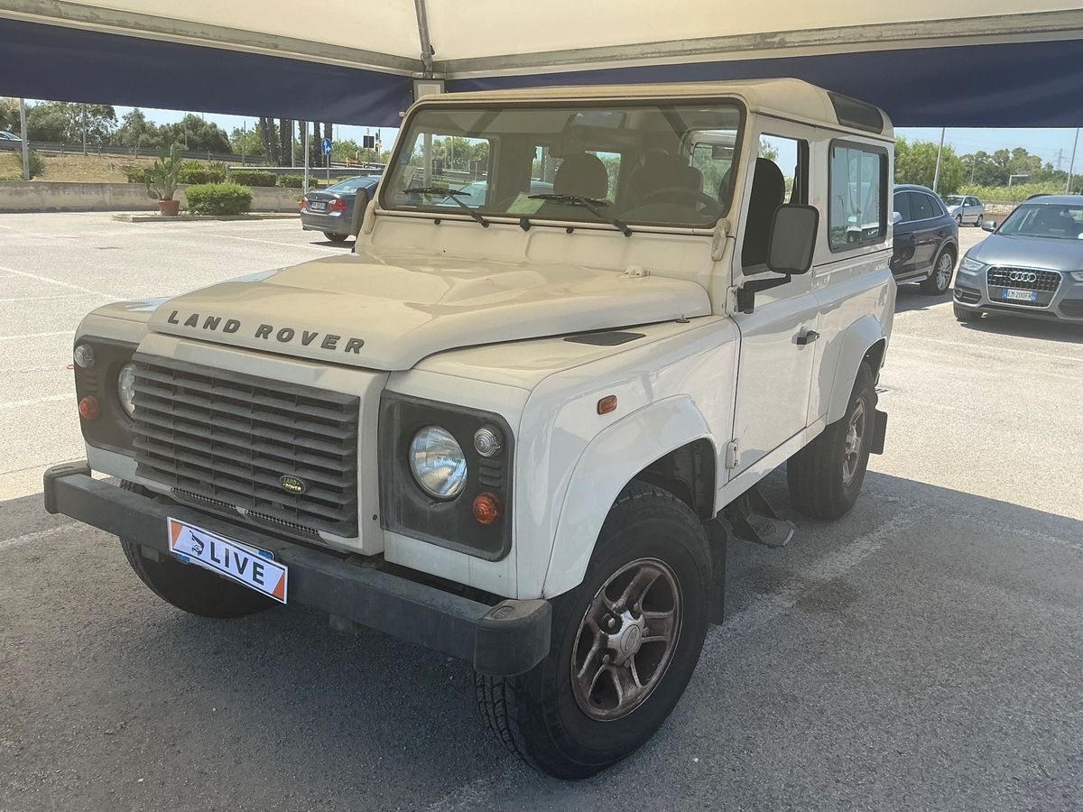 Land Rover Defender 2.4 Td4 90 SE Station Wagon