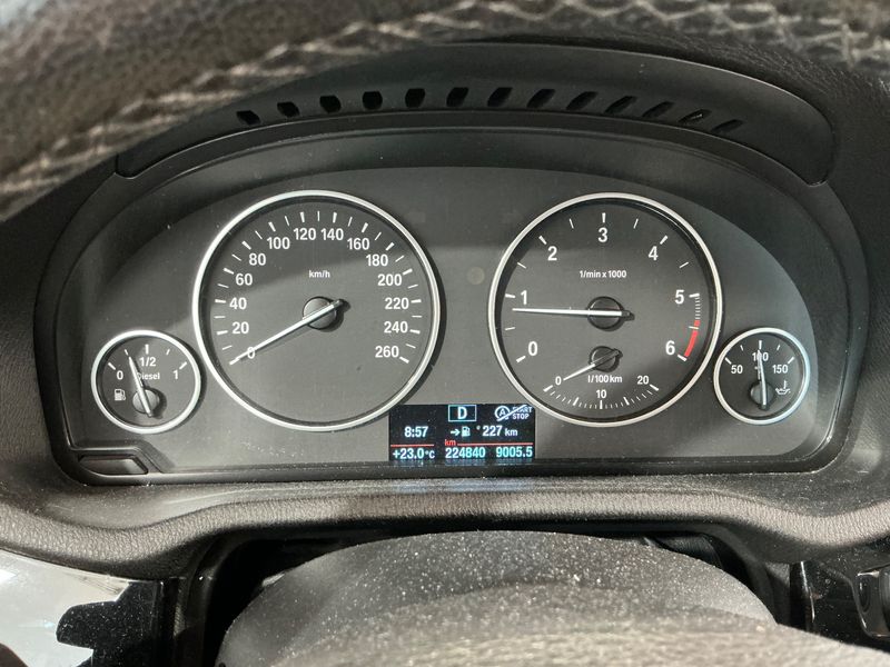 BMW X4 xDrive 20d — zdjęcie 13