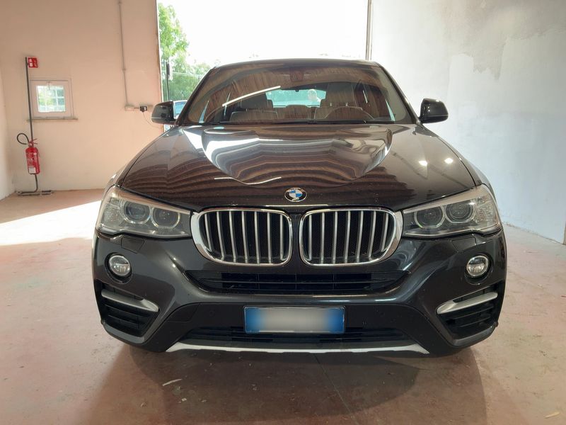 BMW X4 xDrive 20d — zdjęcie 9