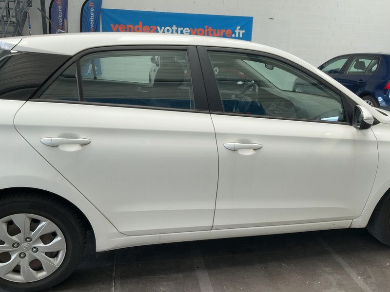 Hyundai i20 1.0 TGDI Intuitive — zdjęcie 7