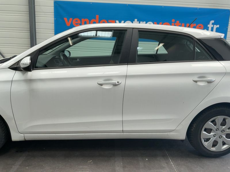 Hyundai i20 1.0 TGDI Intuitive — zdjęcie 4
