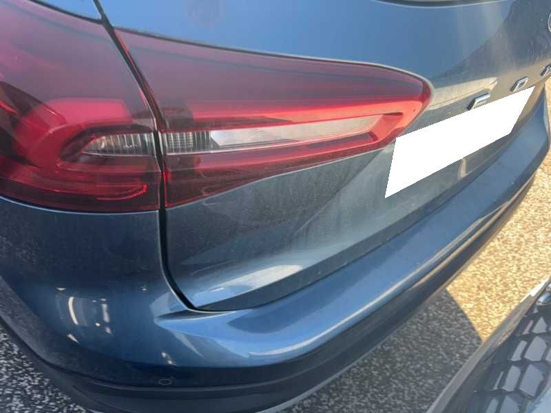 Ford Focus 2023 — photo 22