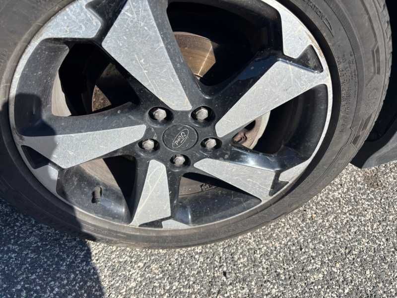 Ford Focus 2023 — photo 35