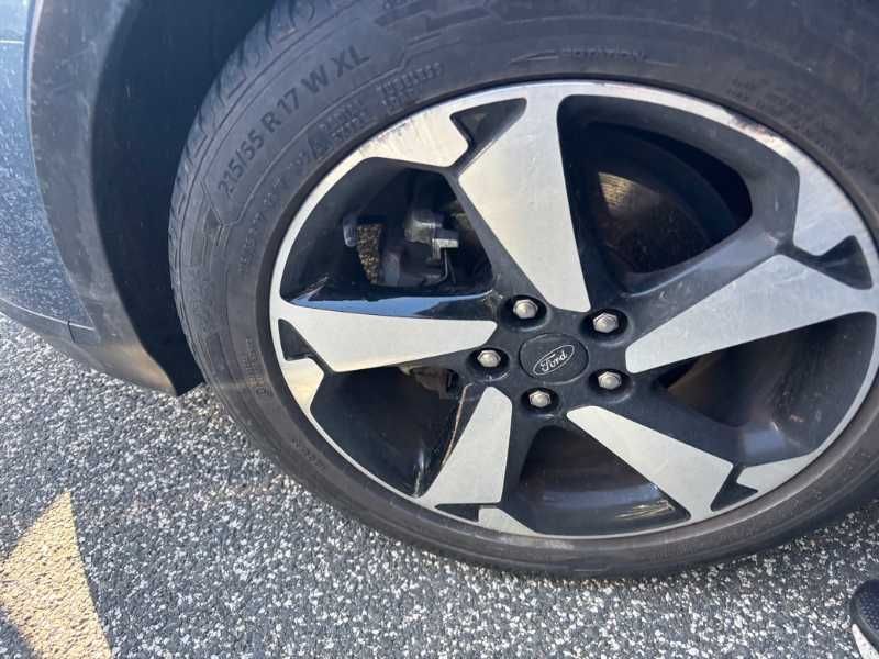 Ford Focus 2023 — photo 42