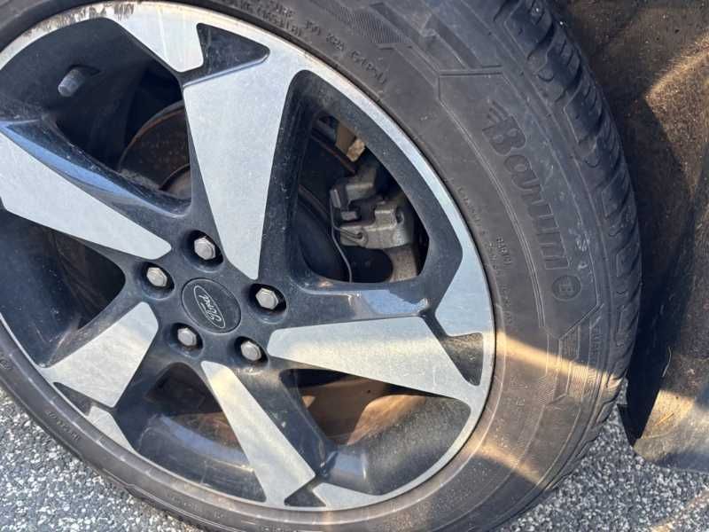 Ford Focus 2023 — photo 33
