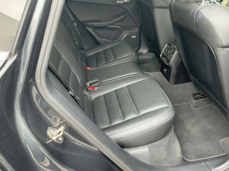 Porsche Macan S — zdjęcie 14