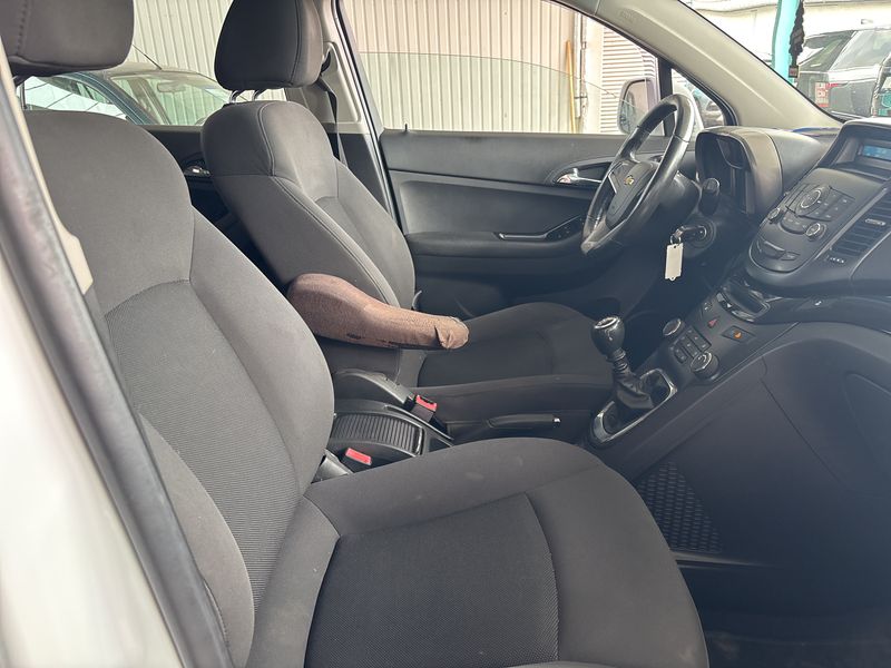 Chevrolet Orlando 2.0 Diesel LT — zdjęcie 22
