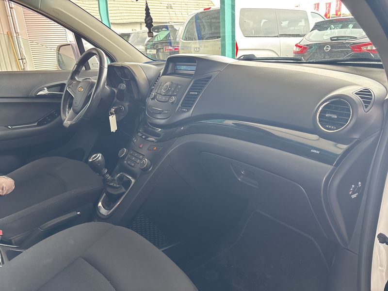 Chevrolet Orlando 2.0 Diesel LT — zdjęcie 23