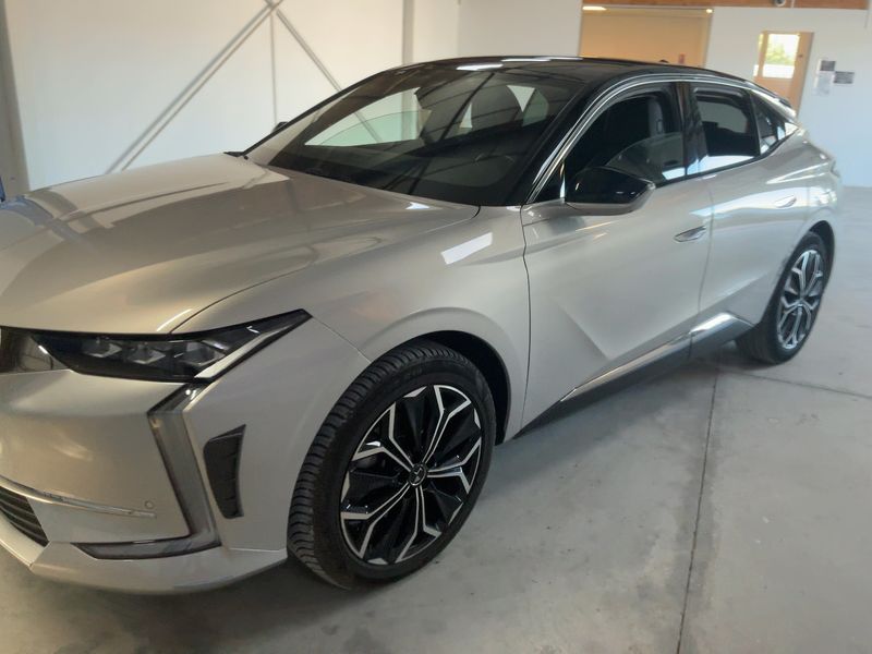 DS Automobiles DS4 1.6 E-Tense Hybrid Rivoli — zdjęcie 2