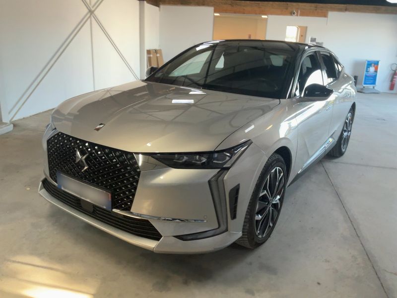 DS Automobiles DS4 1.6 E-Tense Hybrid Rivoli