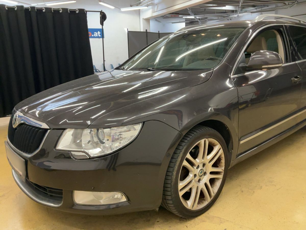 Skoda Superb 2.0 TDI Elegance 4x4