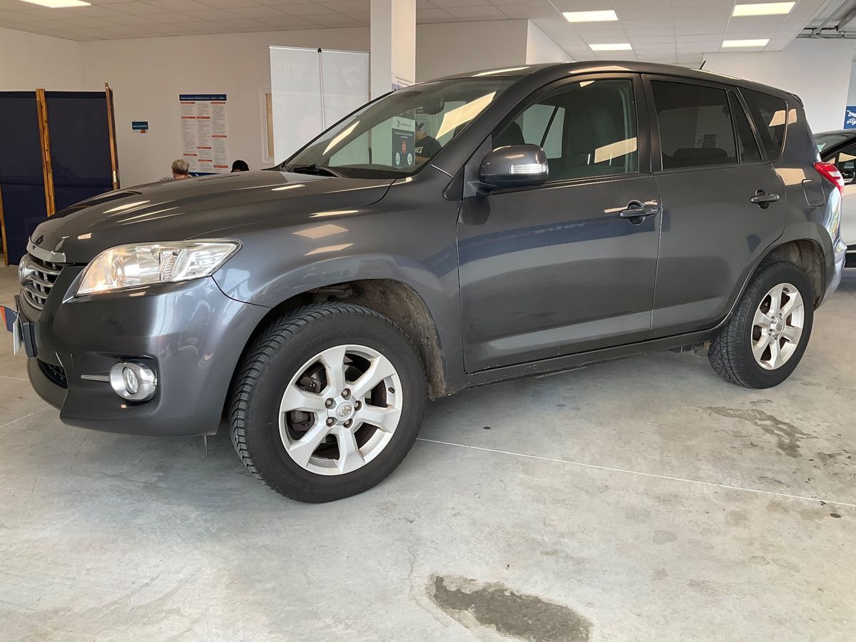 Toyota RAV 4 2.2 D-4D Life