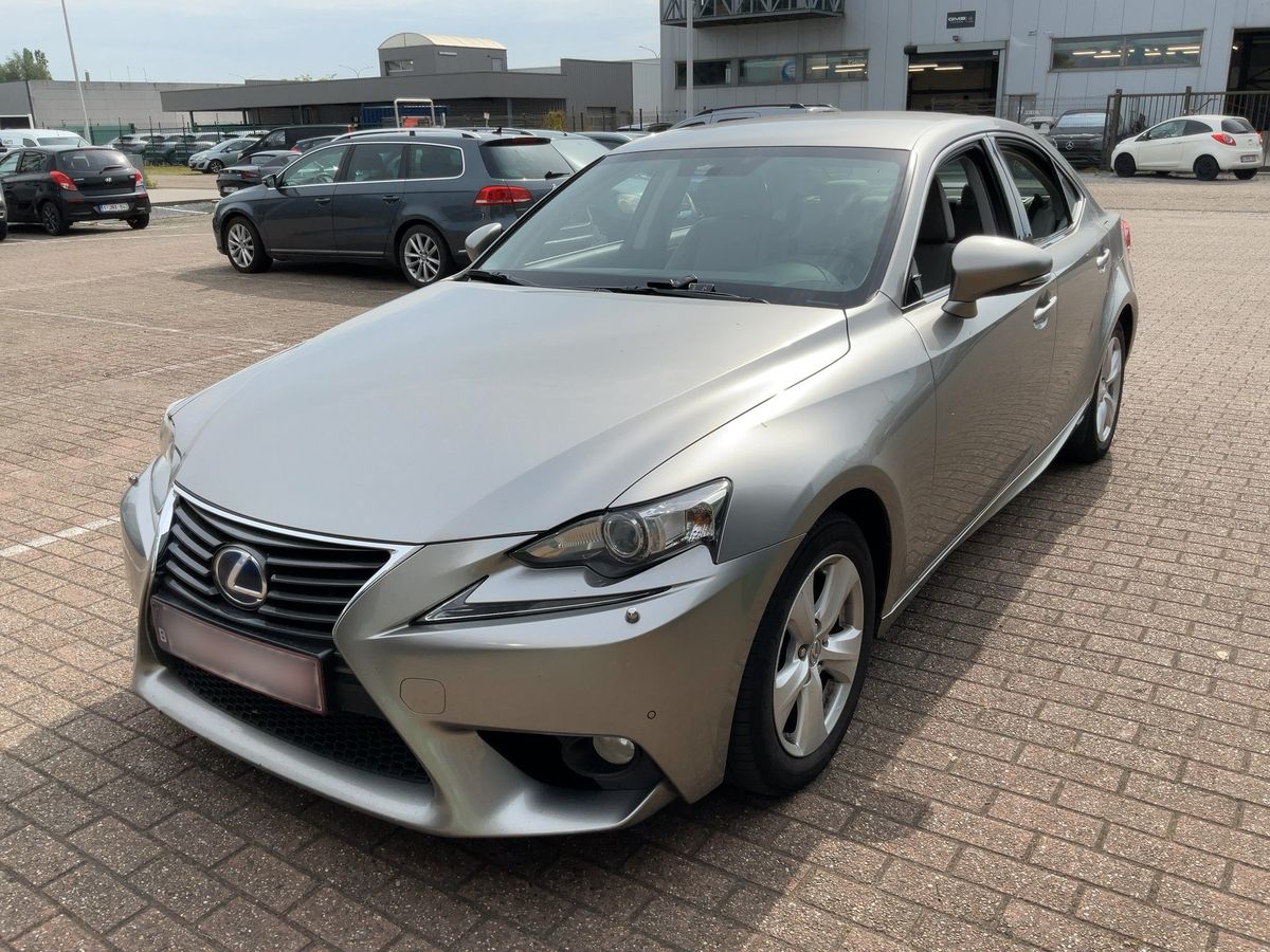 Lexus IS-Serie 2014 — photo 1